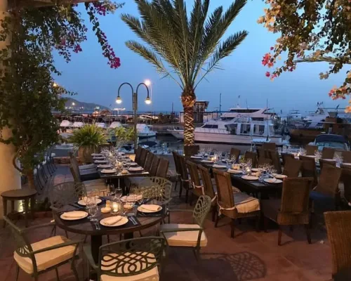 Royal-Yacht-Club-3-1 Royal-Yacht-Club-3-1