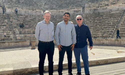 Local Jordanian experts guiding luxury Jordan tours Local Jordanian experts guiding luxury Jordan tours