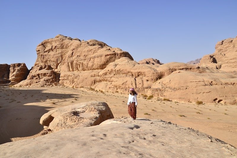 Prepare for an unforgettable experience as we guide you through Jordan’s most iconic landmarks. Our carefully curated luxury fourteen-day itinerary is designed to offer a perfect blend of history, nature, culture, and relaxation. From exploring ancient cities to soaking in the beauty of Jordan’s landscapes, this Journey ensures an enriching experience at every stage.